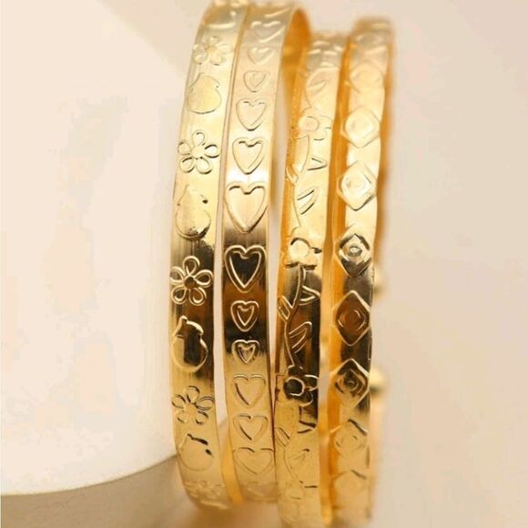4 Piece Heart Love Textered bangle - Picture 4 of 4